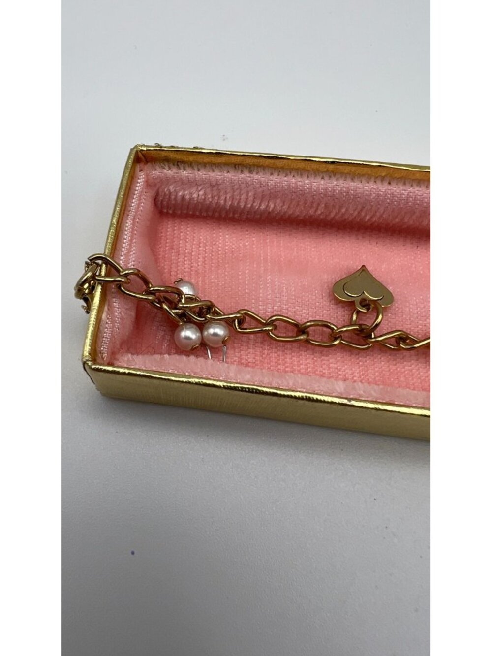 Gold-Plated Chain Bracelet With Heart Charms & Faux Pearl Accents In Gift Box - Picture 2 of 4